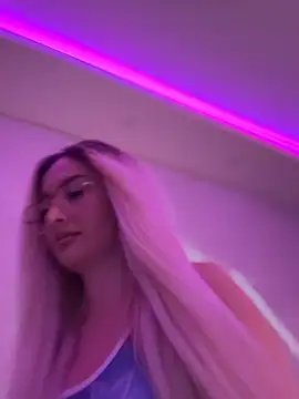 mollyxxx online show from November 2025 03:39:02 AM