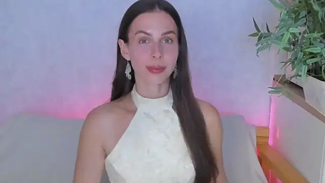 Teresa Hardly online show from September 2025 07:50:02 PM