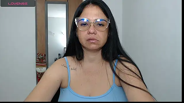 selena ferri online show from December 2025 10:50:01 PM