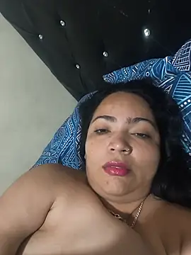 NIKOLE1301 online show from June 2026 12:24:01 AM