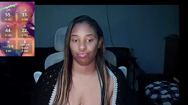 Snapshot of sassyslayz chatting on November 2025 03:17:01 AM sassyslayz online show from November 2025 03:17:01 AM