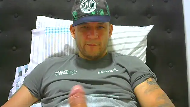 altenori112 online show from September 2025 09:51:01 PM