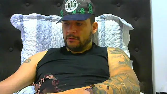 altenori112 online show from November 2025 02:49:02 PM