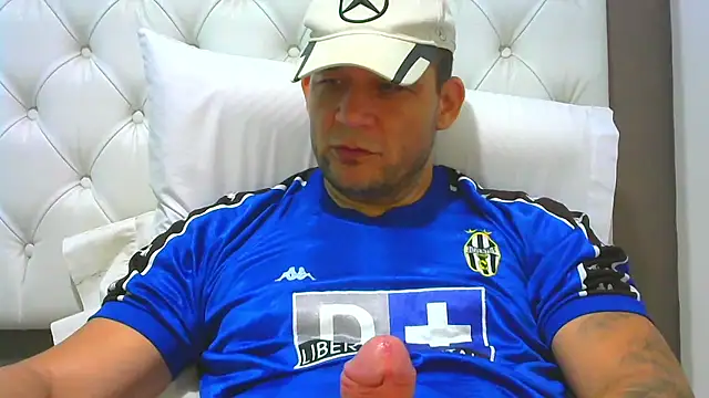 altenori112 online show from January 2026 02:26:02 AM