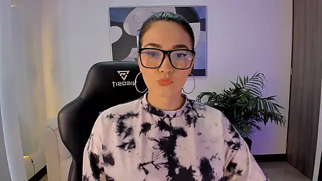 SaraParker  online show from March 2025 03:56:01 PM