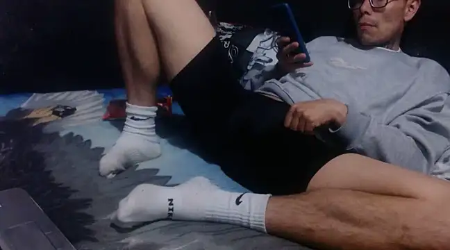 dannnyhot24 online show from February 2025 04:47:01 AM