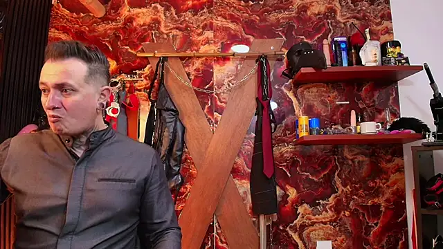 boy n girl online show from November 2025 01:39:01 PM