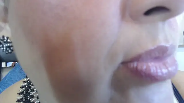 Kerly Doll online show from March 2026 12:45:02 PM