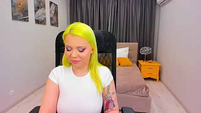 EnergyBunny 1 online show from March 2025 07:40:01 PM