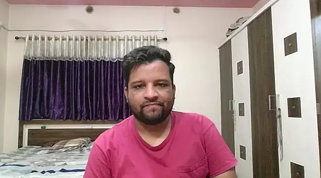 Snapshot of dhruv_love chatting on February 2025 05:09:01 PM dhruv love online show from February 2025 05:09:01 PM