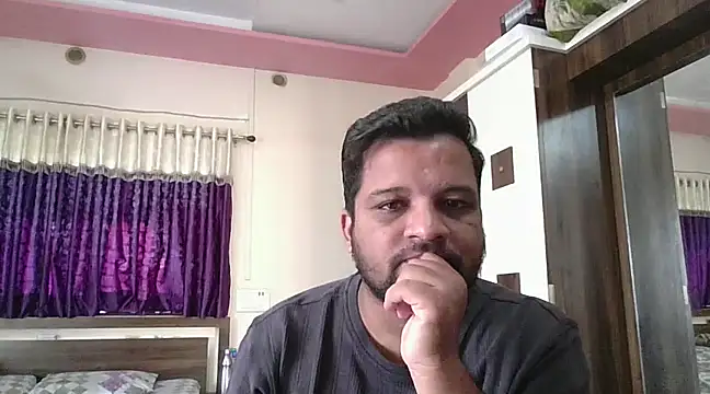 Snapshot of dhruv_love chatting on February 2025 04:21:01 AM dhruv love online show from February 2025 04:21:01 AM