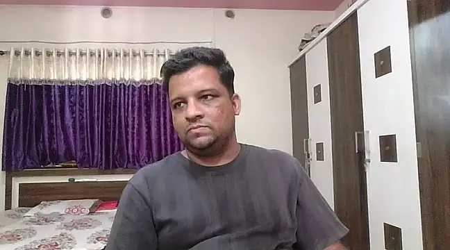 Snapshot of dhruv_love chatting on March 2025 11:10:02 AM dhruv love online show from March 2025 11:10:02 AM