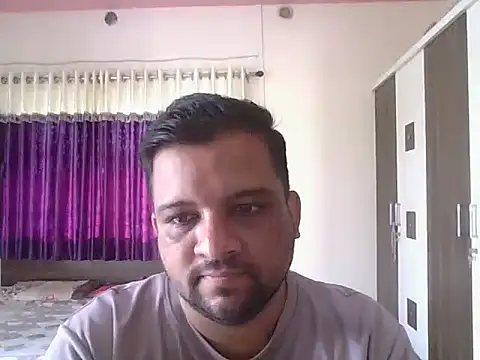Snapshot of dhruv_love chatting on October 2025 03:58:02 AM dhruv love online show from October 2025 03:58:02 AM