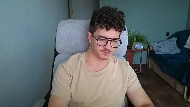 Remy Miles online show from October 2025 07:20:01 AM