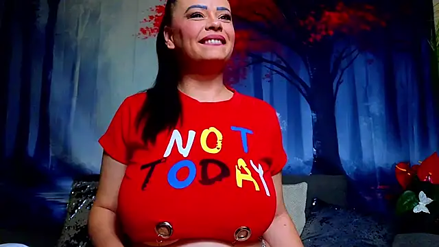 ElizabethEven online show from April 2026 07:55:02 PM