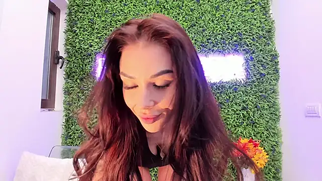 realhotfallingdevil online show from November 2025 05:57:02 AM