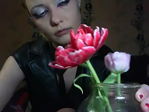 WildMissNiks online show from March 2026 08:20:02 AM