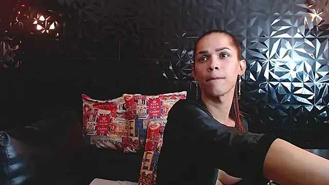 PINK  LOLA1 online show from December 2024 02:45:02 AM