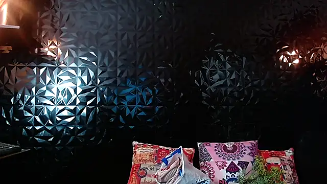 PINK  LOLA1 online show from September 2025 11:48:02 PM