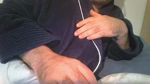 gerilom8787 online show from February 2026 12:50:02 AM