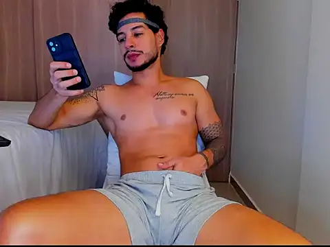 Sirs papi online show from January 2026 04:05:02 AM