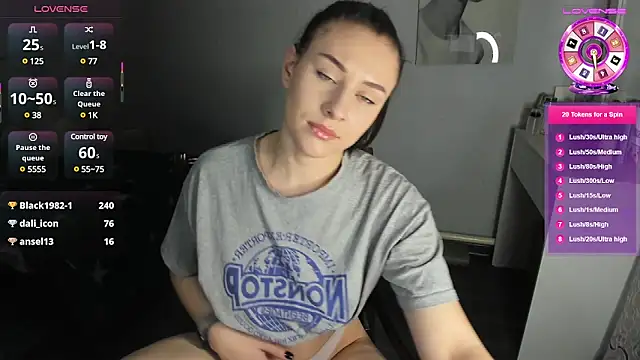 KindKristy online show from February 2025 09:00:02 AM