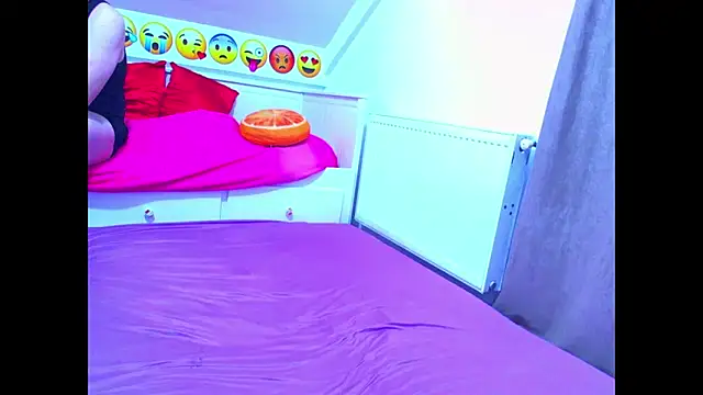 evehotty online show from November 2025 08:03:01 PM