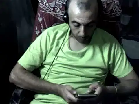 Snapshot of big_heart chatting on October 2025 10:04:02 PM big heart online show from October 2025 10:04:02 PM