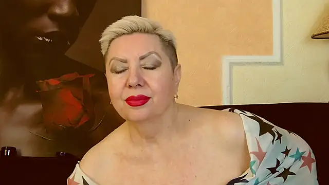 LadyPosh online show from January 2025 01:30:01 AM