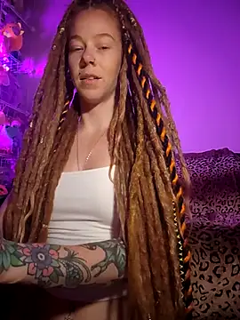 LucidLucy online show from November 2025 03:39:02 AM