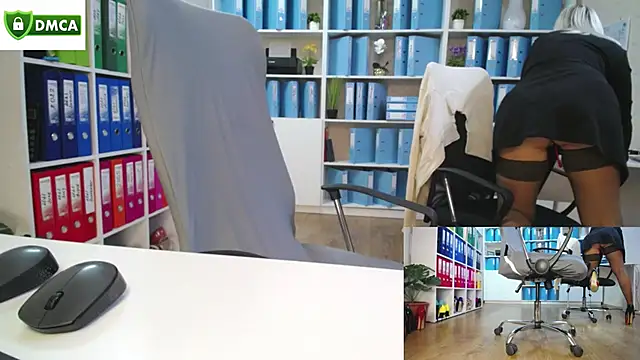 Snapshot of secret-office chatting on January 2026 09:24:02 AM secret-office online show from January 2026 09:24:02 AM