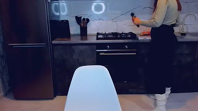 AlexiaDarren online show from February 2025 06:56:02 PM