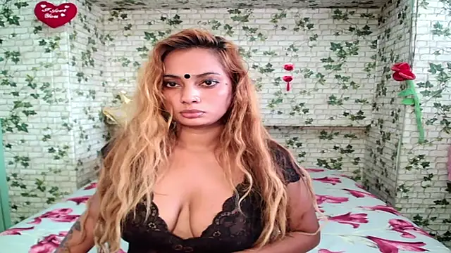 Snapshot of sexyindianchic chatting on September 2025 12:54:01 PM sexyindianchic online show from September 2025 12:54:01 PM