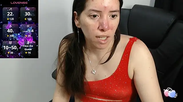 Snapshot of spicey_latina chatting on October 2025 01:23:02 PM spicey latina online show from October 2025 01:23:02 PM