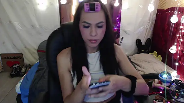 arianablue69 online show from December 2024 09:40:02 PM