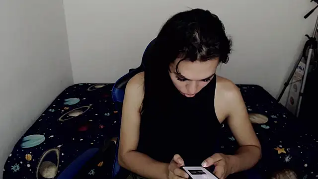arianablue69 online show from February 2025 08:00:01 PM