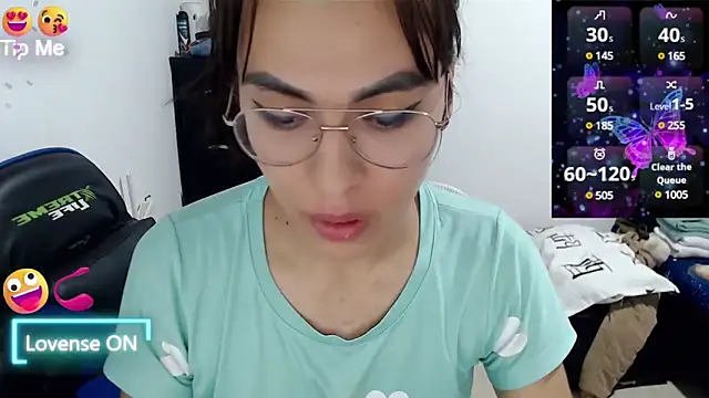 arianablue69 online show from March 2025 05:49:01 PM