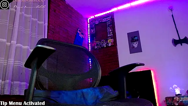 davidroses420 online show from November 2025 05:40:02 AM