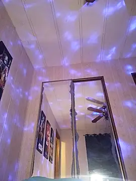 Snapshot of LouisianaBoobs chatting on September 2025 12:14:01 AM LouisianaBoobs online show from September 2025 12:14:01 AM