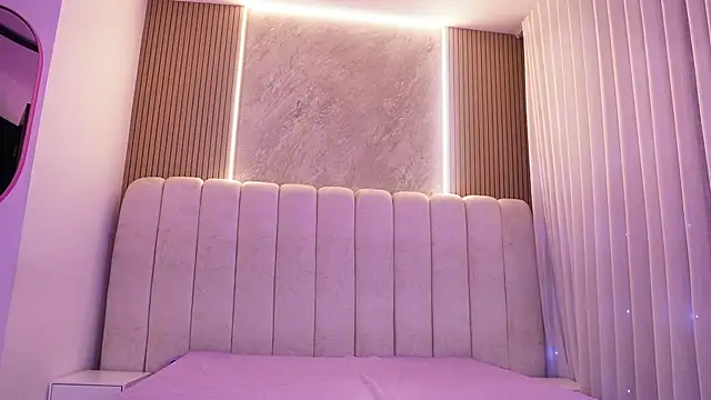 emyli sw  online show from March 2026 03:11:01 AM