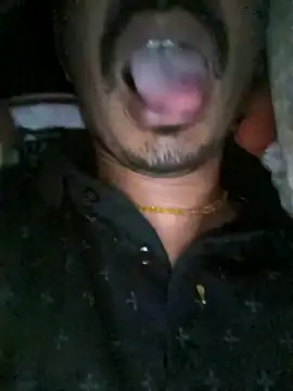 Snapshot of dreamtoungelick69 chatting on February 2025 10:21:01 PM dreamtoungelick69 online show from February 2025 10:21:01 PM