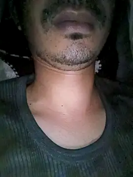 Snapshot of dreamtoungelick69 chatting on March 2025 10:30:02 PM dreamtoungelick69 online show from March 2025 10:30:02 PM