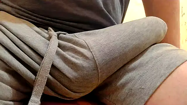 Snapshot of gae89tano chatting on June 2026 07:17:02 AM gae89tano online show from June 2026 07:17:02 AM