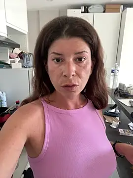 Jessytwerk online show from June 2026 03:11:01 PM