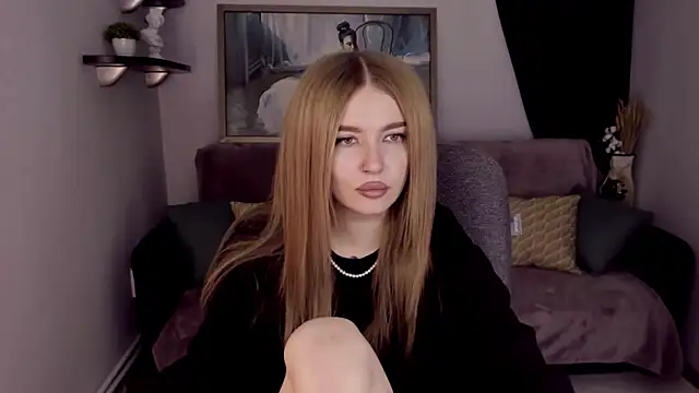 Snapshot of ViolettaLopez chatting on January 2025 02:39:01 PM ViolettaLopez online show from January 2025 02:39:01 PM