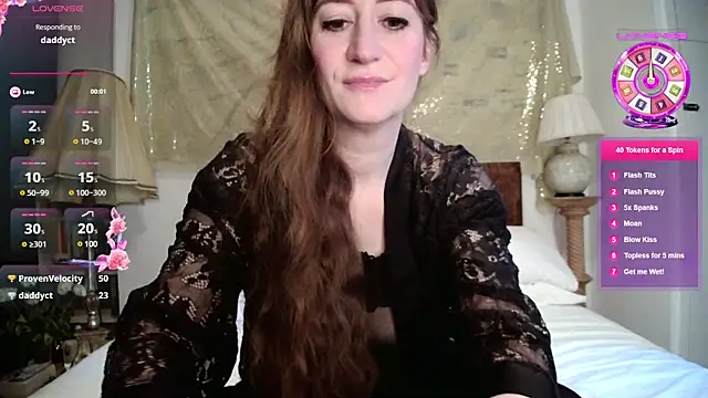 Snapshot of LemmieRed chatting on March 2025 10:20:02 AM LemmieRed online show from March 2025 10:20:02 AM