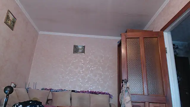 Amy August online show from January 2026 09:46:02 AM