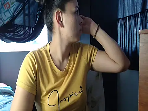 mayhott2 online show from February 2025 05:29:02 PM