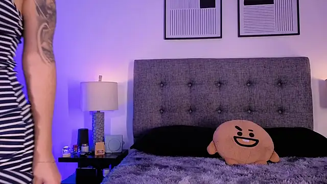 mandi4pole  online show from February 2026 11:09:01 PM