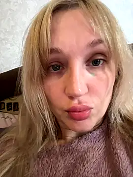 ModelEva online show from October 2025 08:53:02 AM